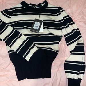 NWT black and white long sleeve top